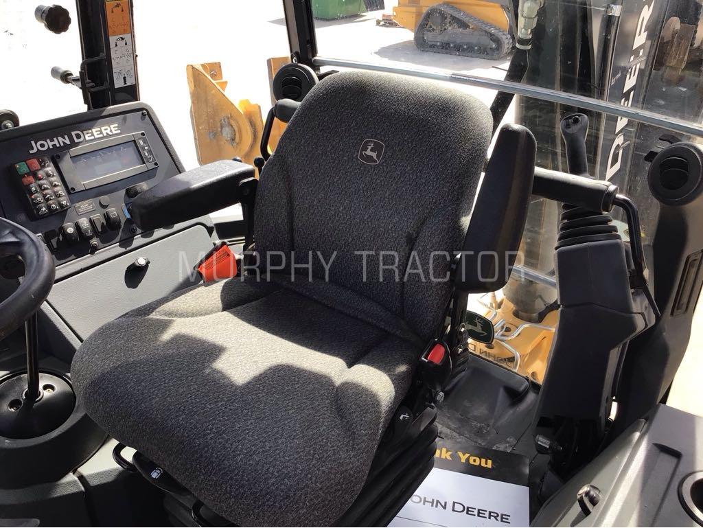 2023 John Deere 410L Image 12