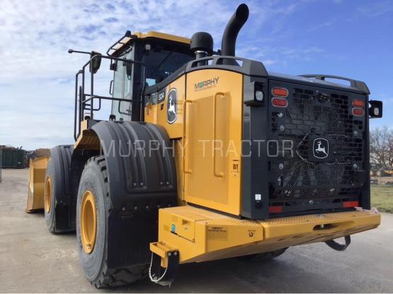 2024 John Deere 824 P photo 5