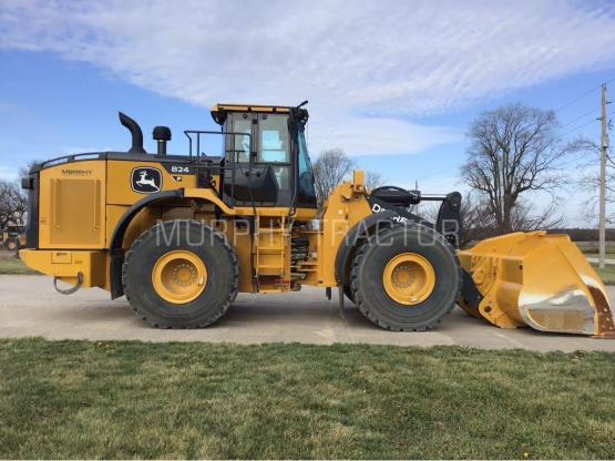 2024 John Deere 824 P photo 8