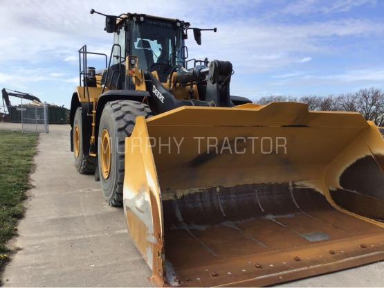 2024 John Deere 824 P photo 9