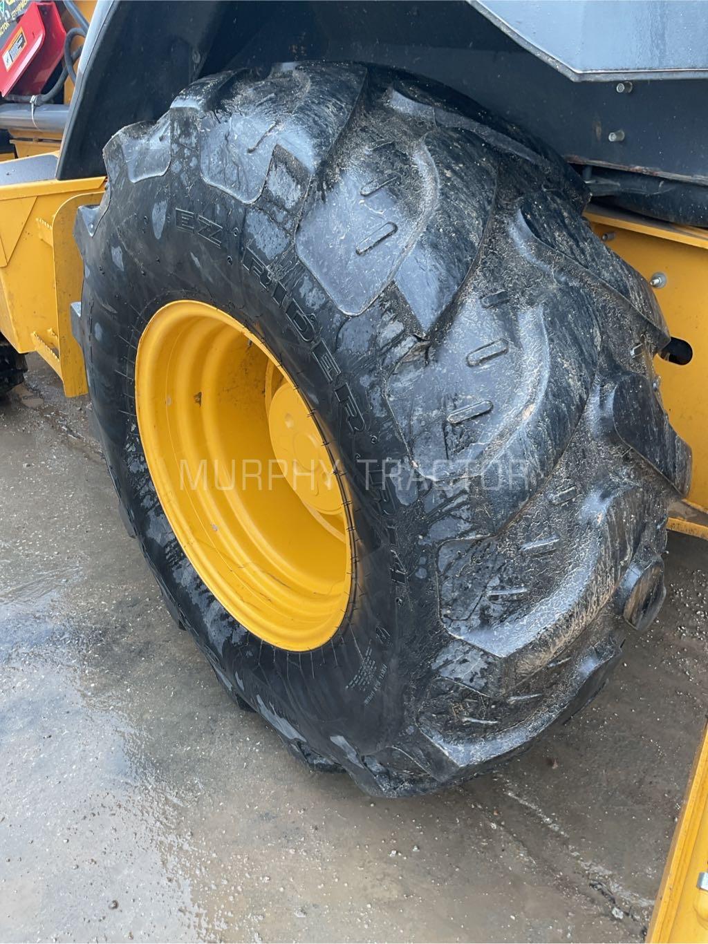 2020 John Deere 410L CONSIGNMENT * SOLD Image 11