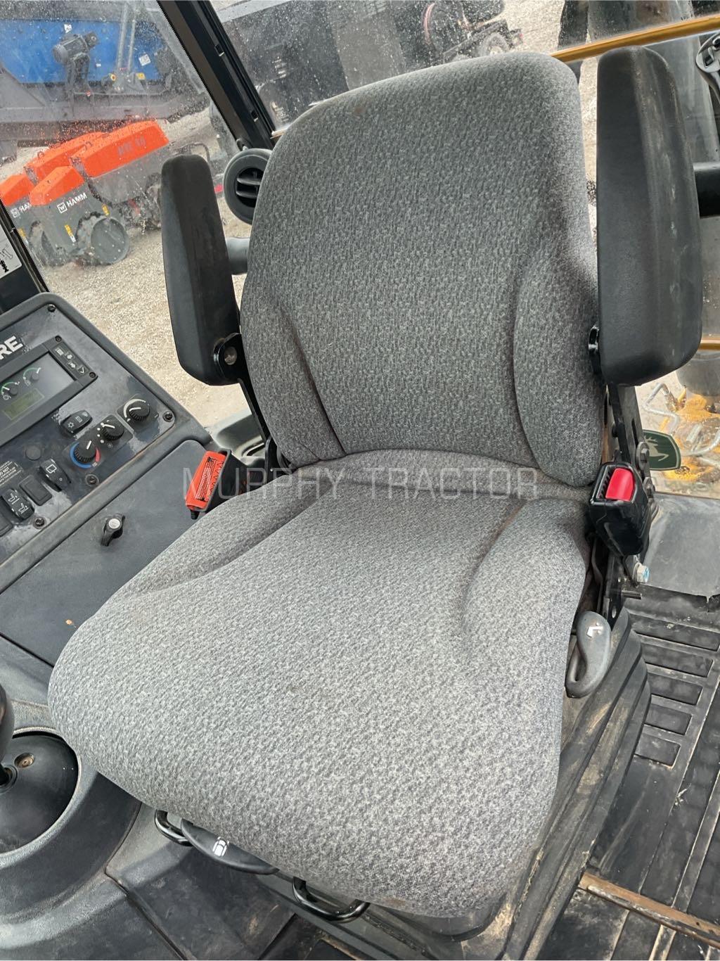 2020 John Deere 410L CONSIGNMENT * SOLD Image 6