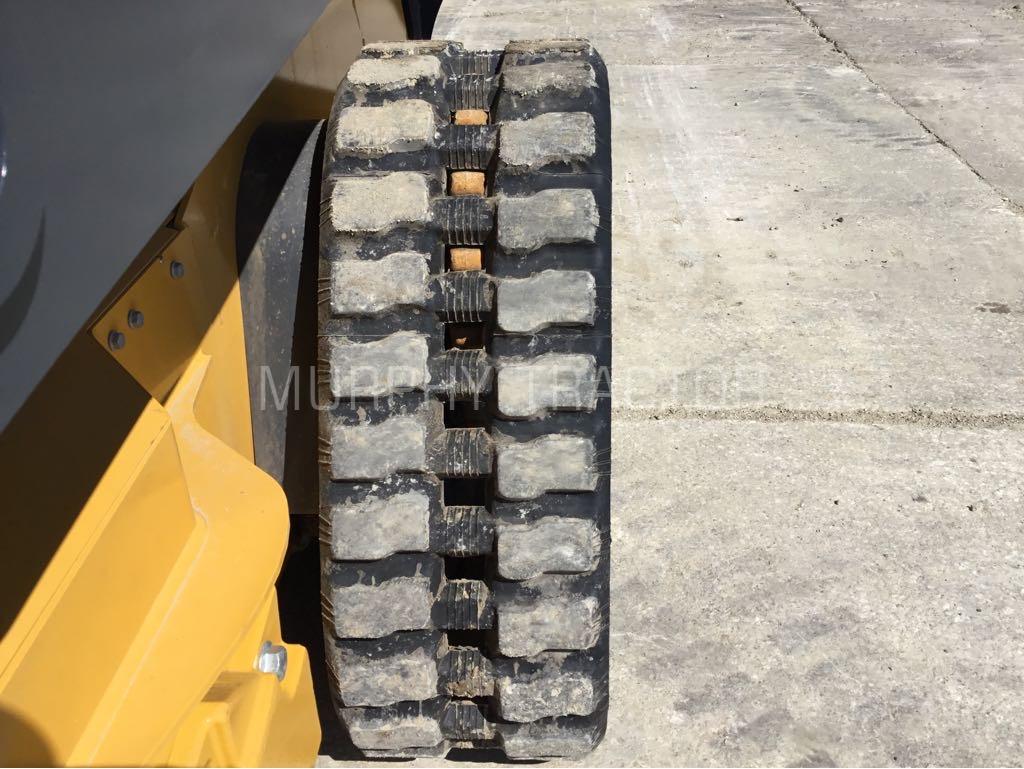 2025 John Deere 325G Image 16