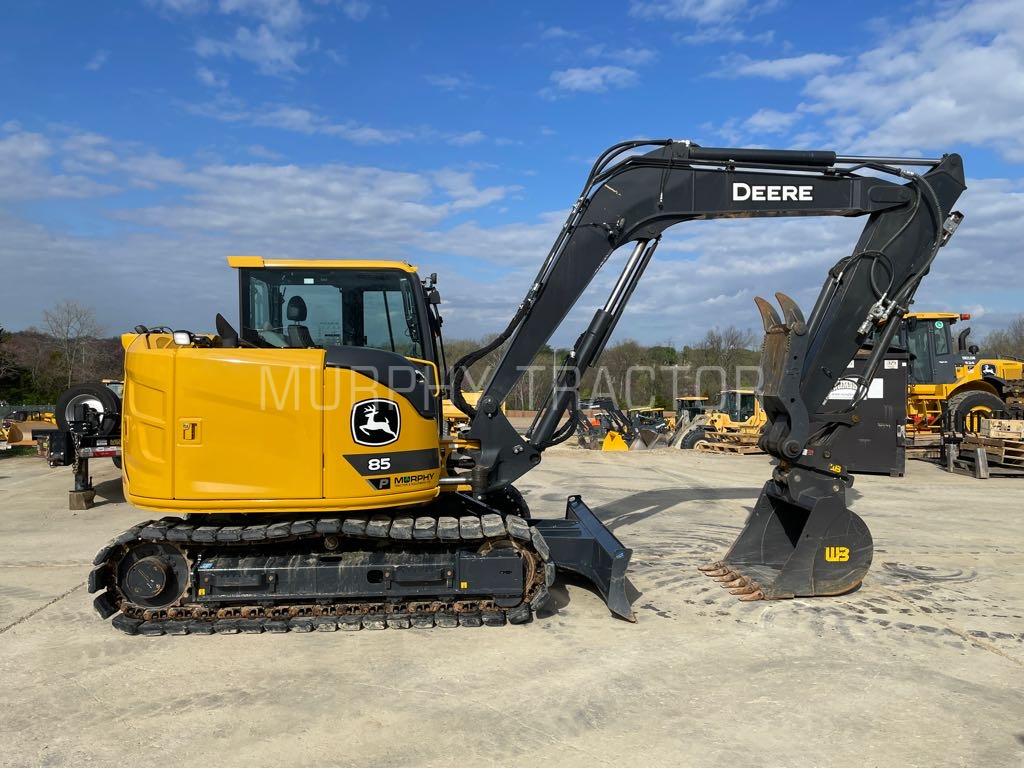 2025 John Deere 85 P Image 8