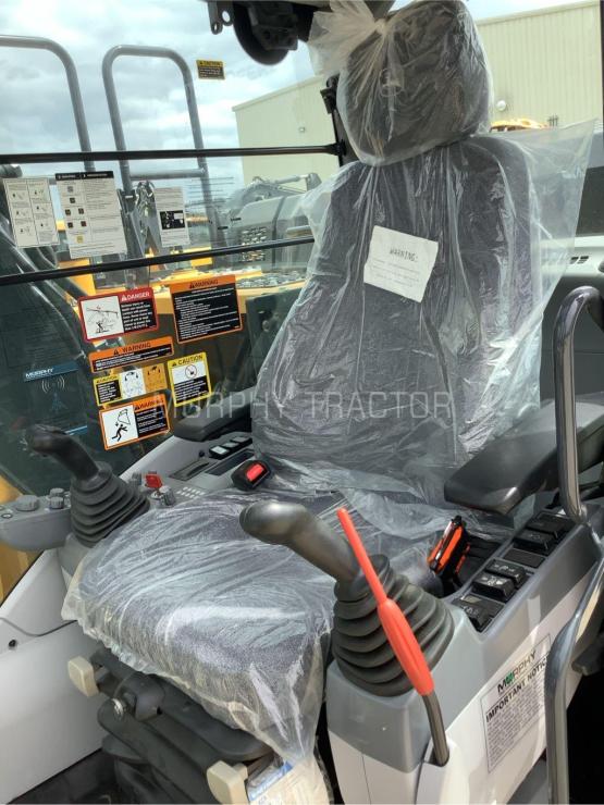 2025 John Deere 130 P photo 12