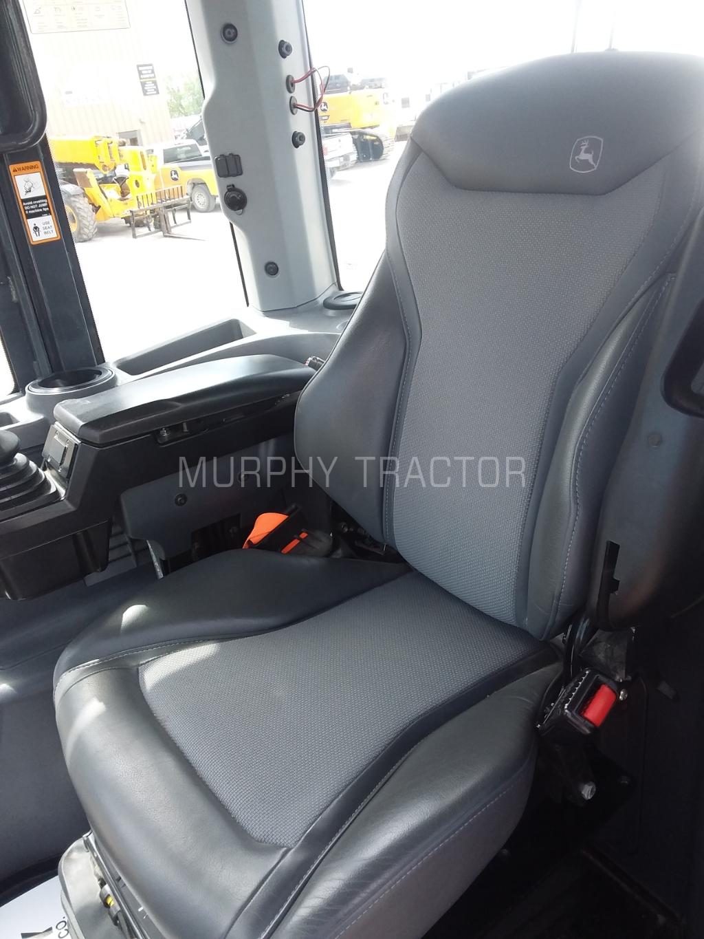 2023 John Deere 624 P Image 12