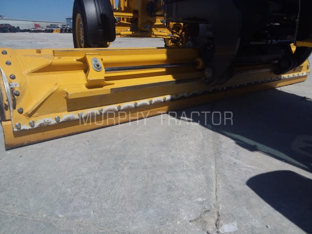 2024 John Deere 672G Image 20