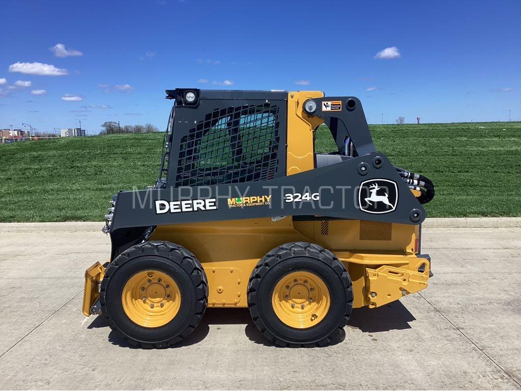 2025 John Deere 324G Image 4