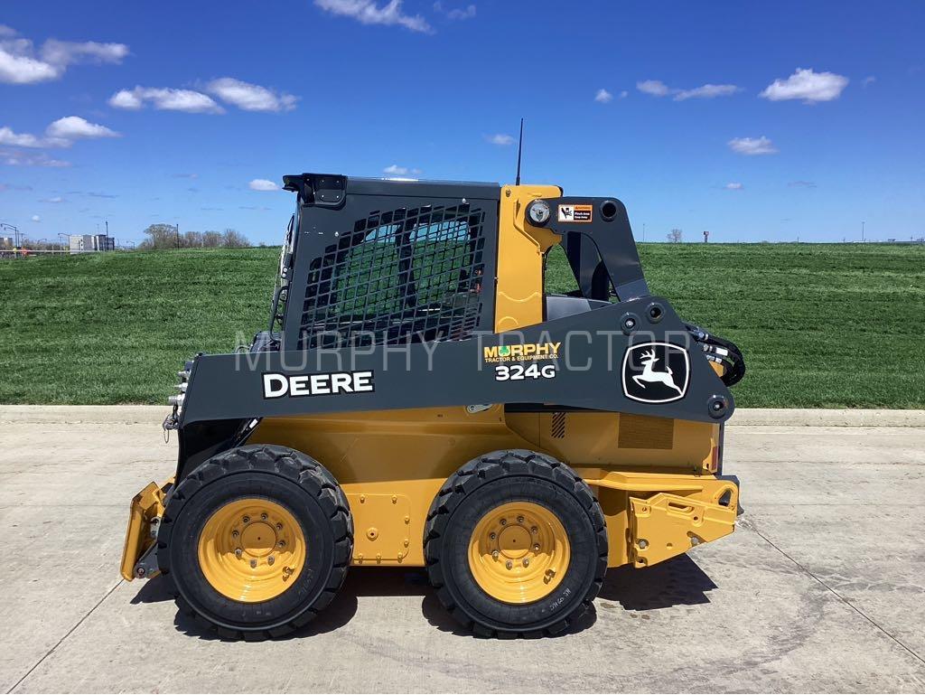2025 John Deere 324G Image 4