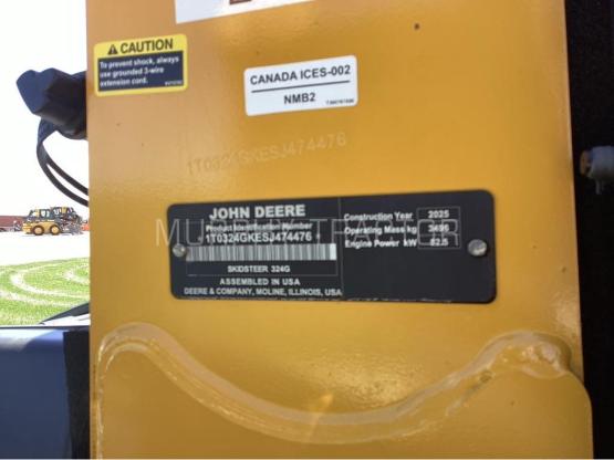 2025 John Deere 324G photo 2