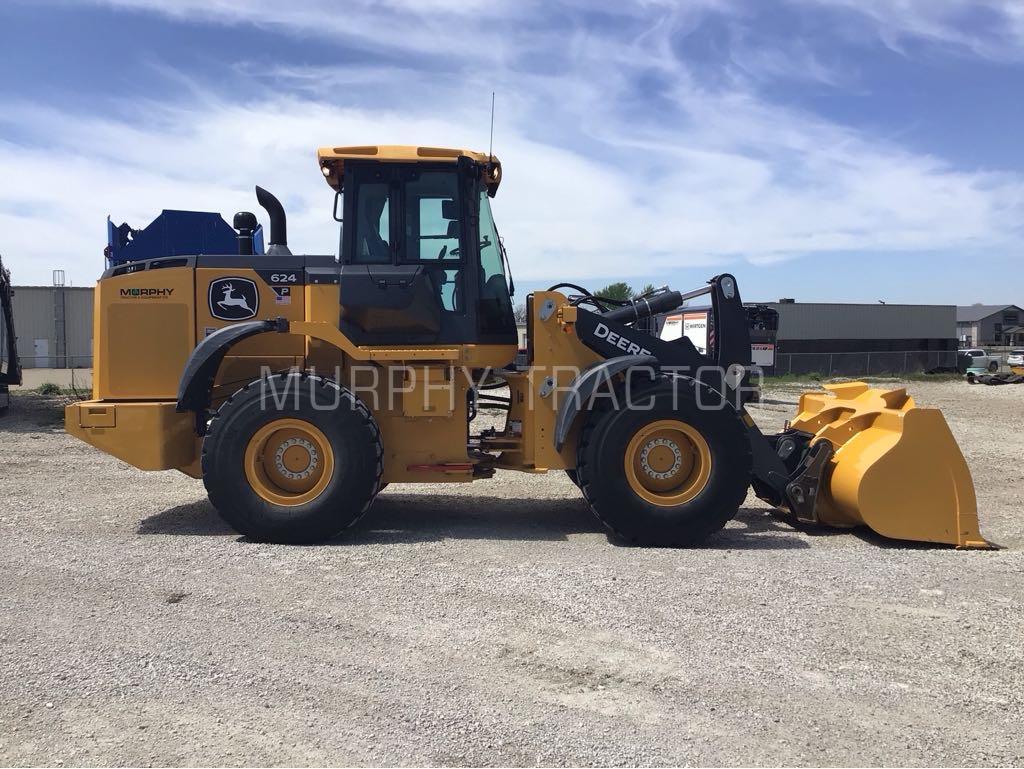 2023 John Deere 624 P Image 8