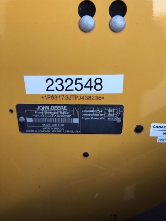2024 John Deere 317G photo 2