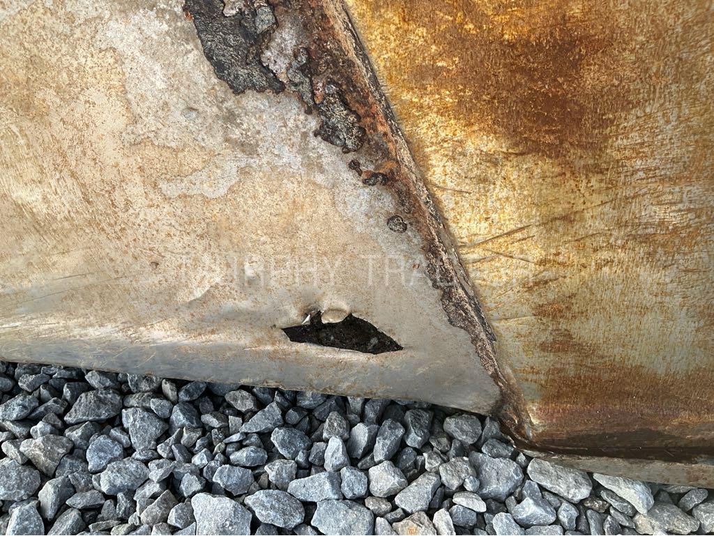 JRB 416 444-624 4.5 CY Coupler  Bucket Image 8