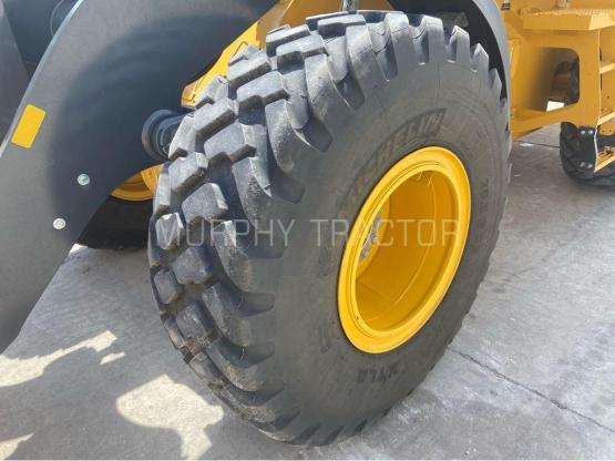 2025 John Deere 624 P photo 13