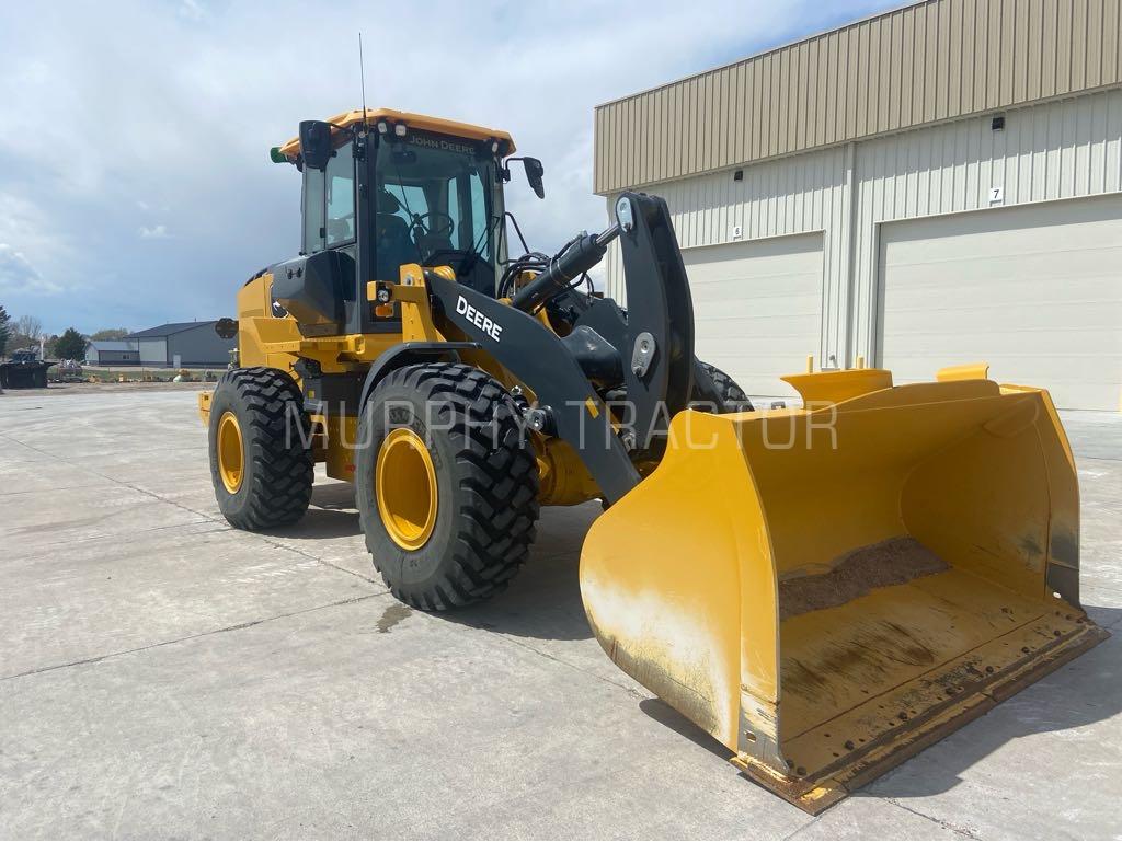 2025 John Deere 624 P Image 9