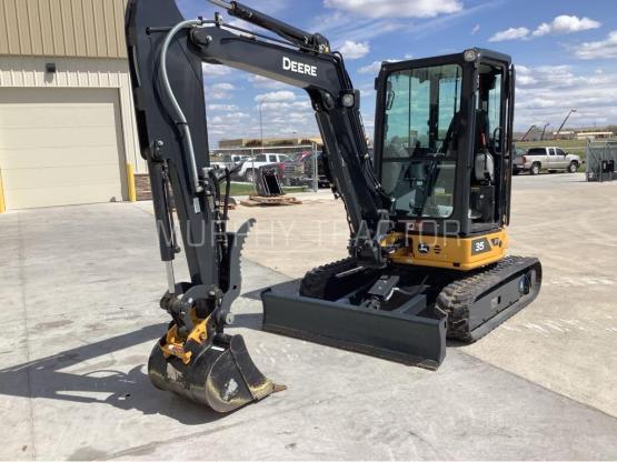 2024 John Deere 35 P