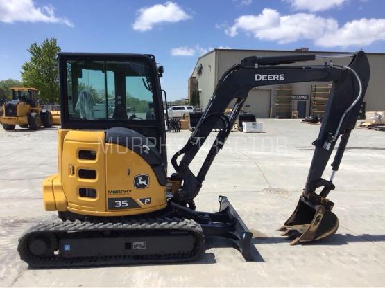 2025 John Deere 35 P photo 8
