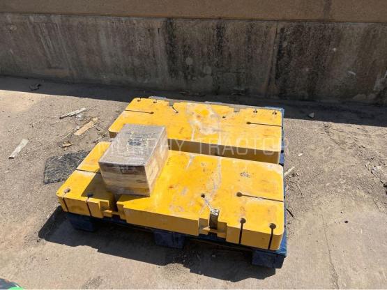 John Deere G Series Rear Counterweight