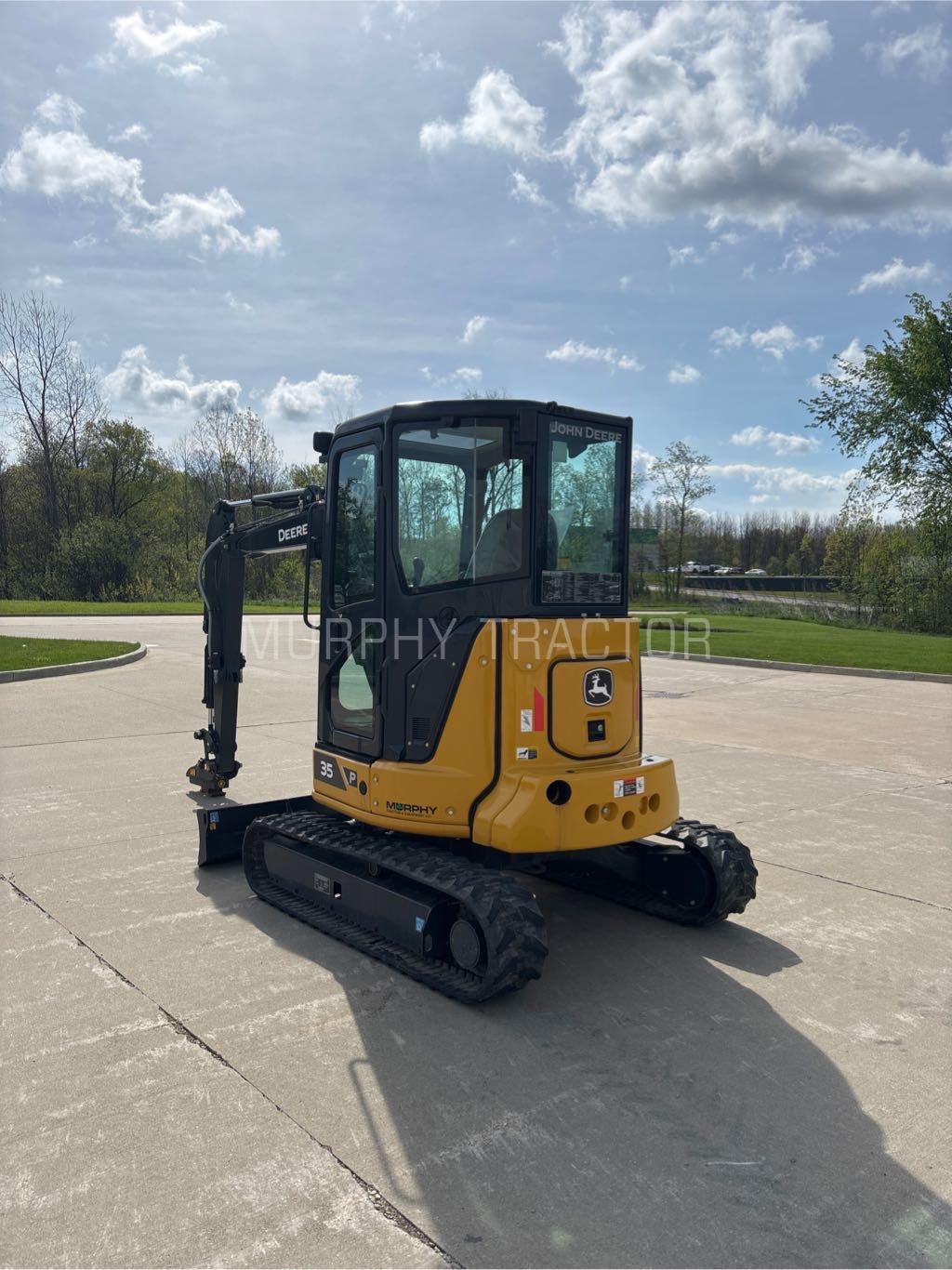2024 John Deere 35 P Image 5