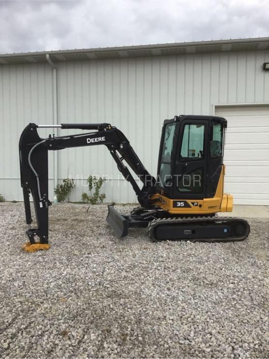 2024 John Deere 35 P