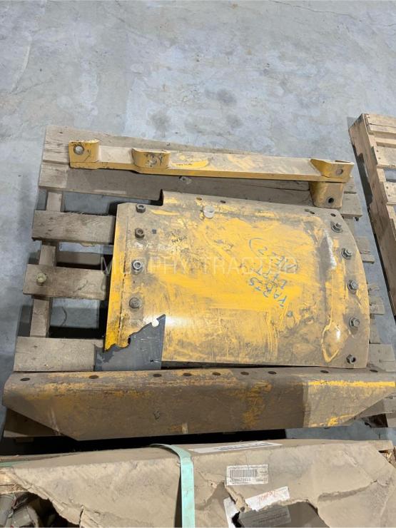 John Deere G Series Grader LH Moldboard Extension — 555 54446.15576
