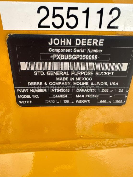 2025 John Deere 624 P photo 2