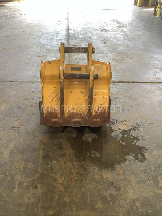 John Deere 310SL 24″ Bucket — 555 54788.15576