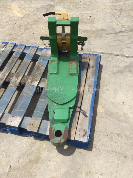 John Deere 9020-9030 Hitch photo 3