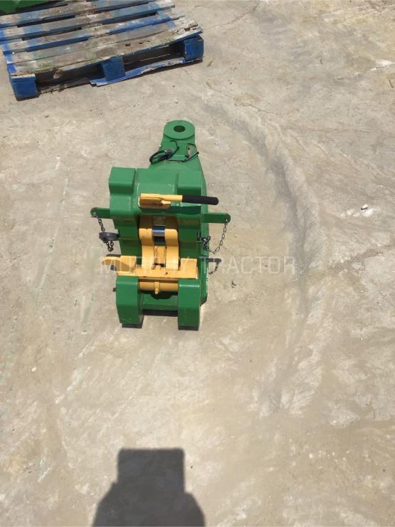 John Deere 9020-9030 Hitch — 555 54799.15576