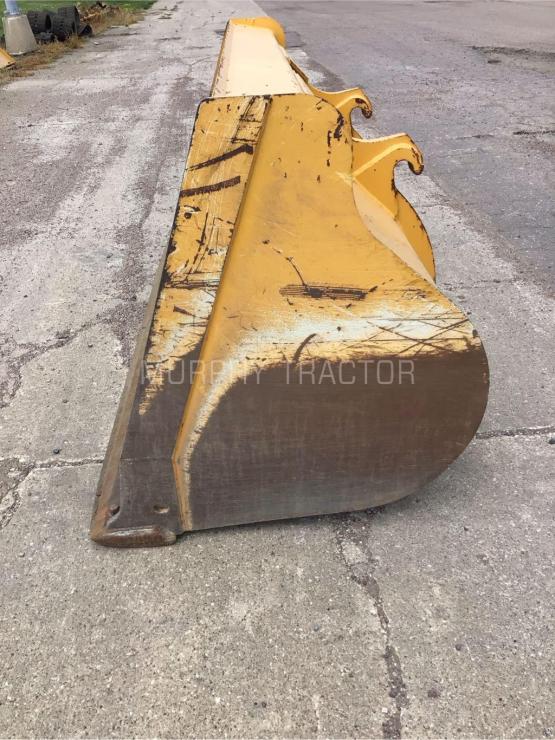 2017 John Deere 444-624 3 CY HiViz Coupler Bucket — 555 54869.15577