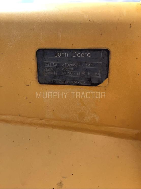 2017 John Deere 444-624 3 CY HiViz Coupler Bucket photo 2