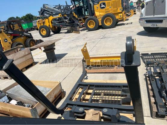 John Deere 700L Other — 555 55025.15576