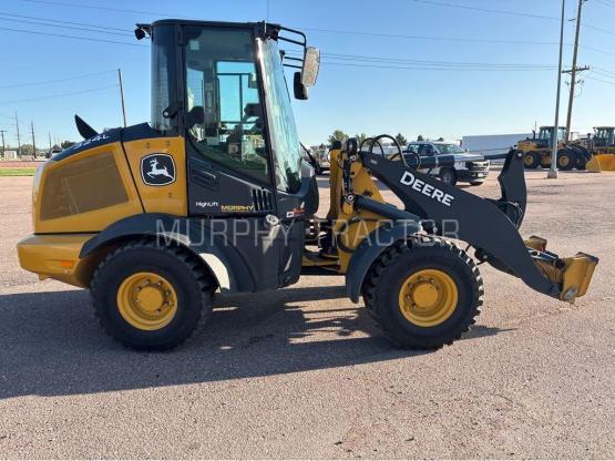 2023 John Deere 324L Consignment — 555 55273.15388