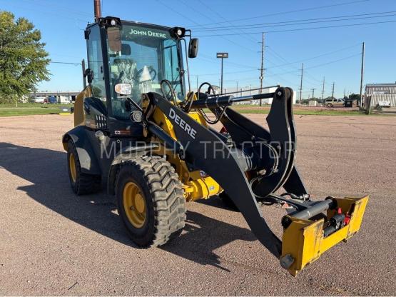 2023 John Deere 324L Consignment — 555 55273.15389