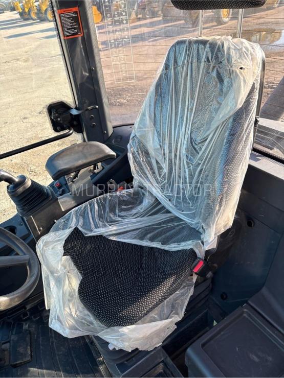 2023 John Deere 324L Consignment — 555 55273.15392