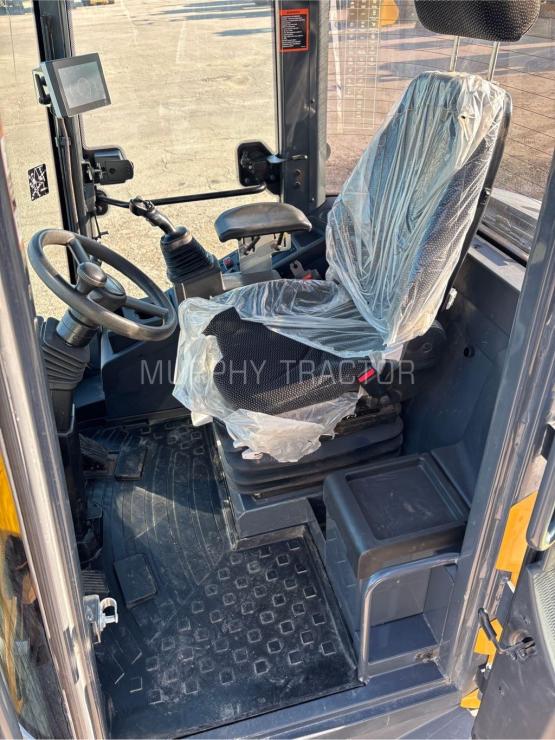 2023 John Deere 324L Consignment — 555 55273.17409