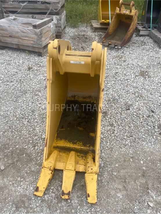 2019 John Deere 710 BH 18″ Bucket photo 1