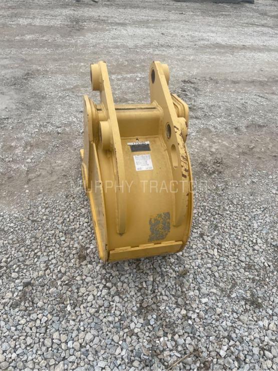 2019 John Deere 710 BH 18″ Bucket — 555 55389.15576
