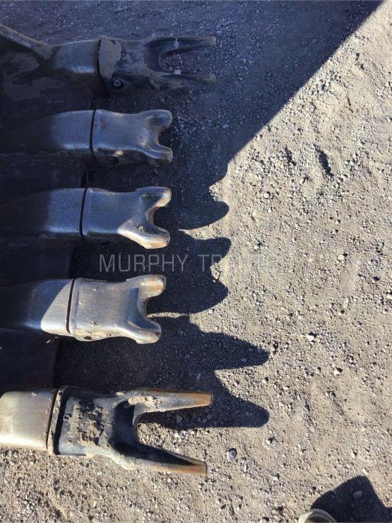 John Deere 470G Bucket — 555 55511.15578