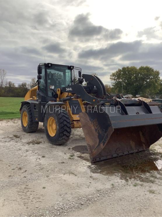 2019 John Deere 344L — 555 55523.15389