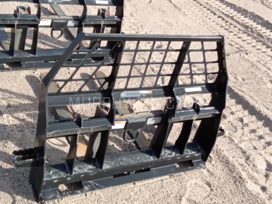 2022 John Deere CWP Pallet Forks — 555 55600.15576